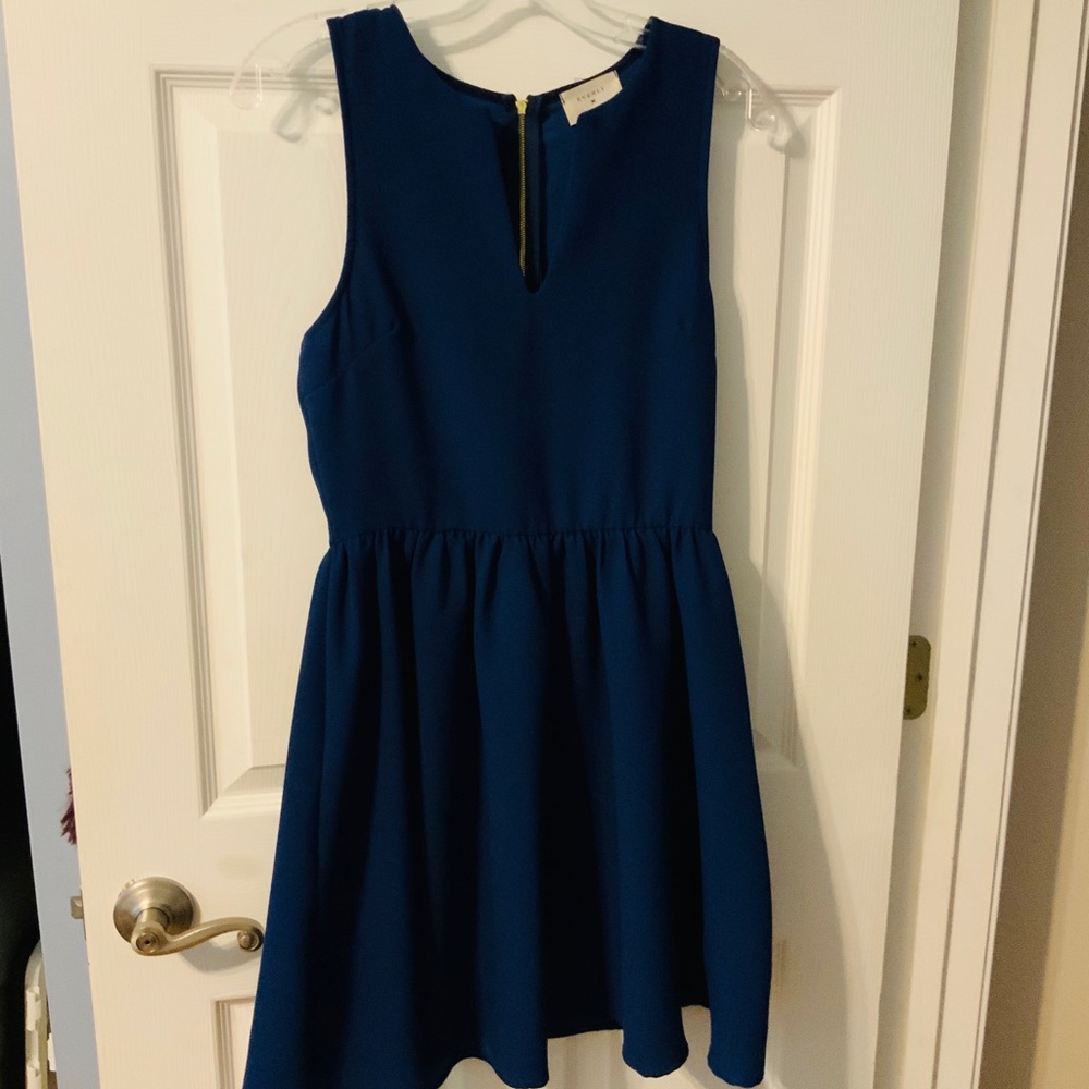 Everly size Medium